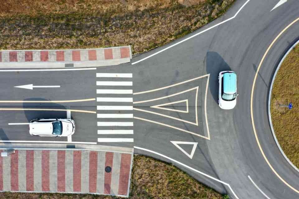 자율주행이라고 다 같은게 아니다? 게시글 썸네일