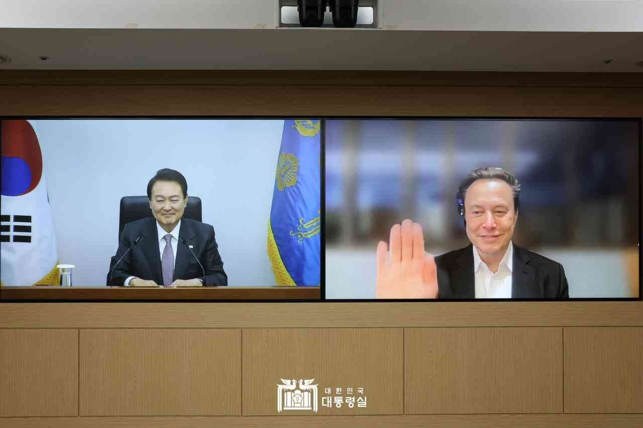 일론 머스크가 한국을 최우선 투자 후보라고 언급했습니다. 게시글 썸네일