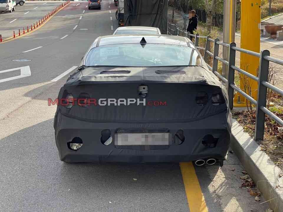 아반떼 페이스리프트 테스트 포착!!!! 게시글 썸네일