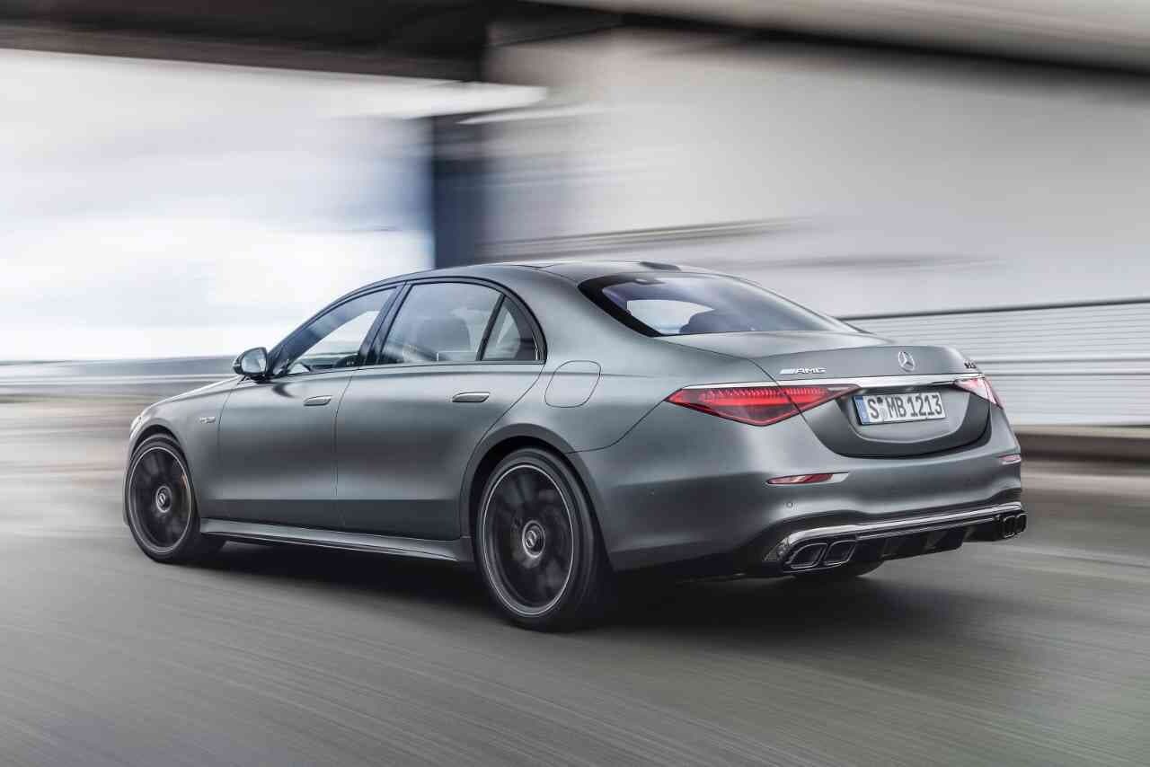 신형 AMG S63, 성능이 어마무시합니다 게시글 썸네일
