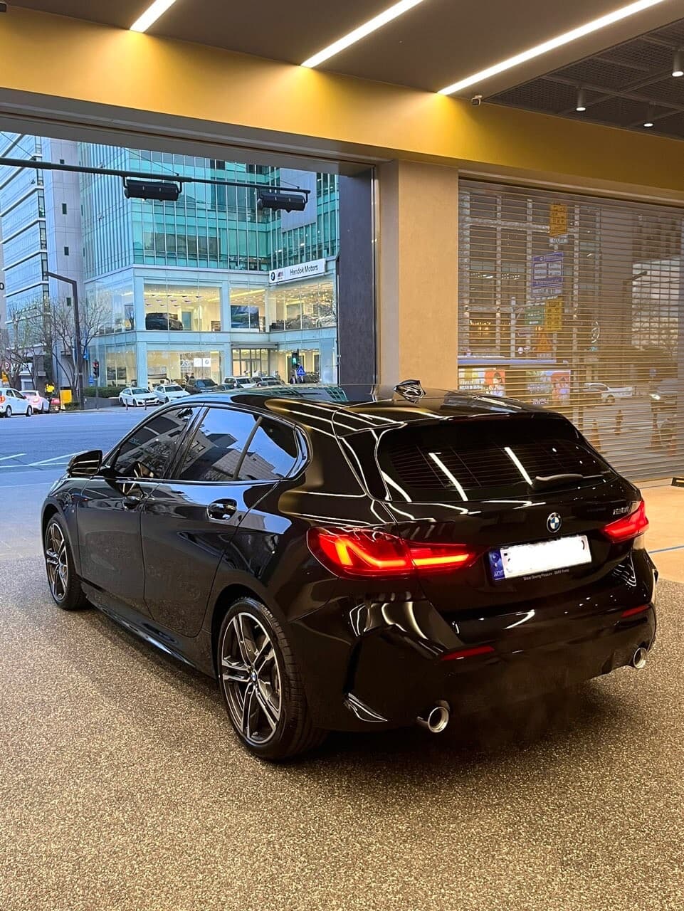 BMW 1시리즈 120i M 스포츠 P1 게시글 썸네일