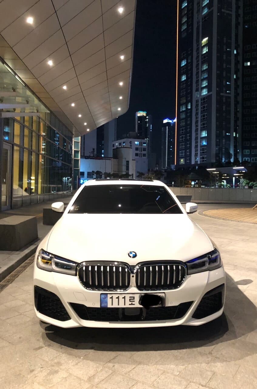 BMW 5시리즈 530i M 스포츠 패키지 P1 게시글 썸네일