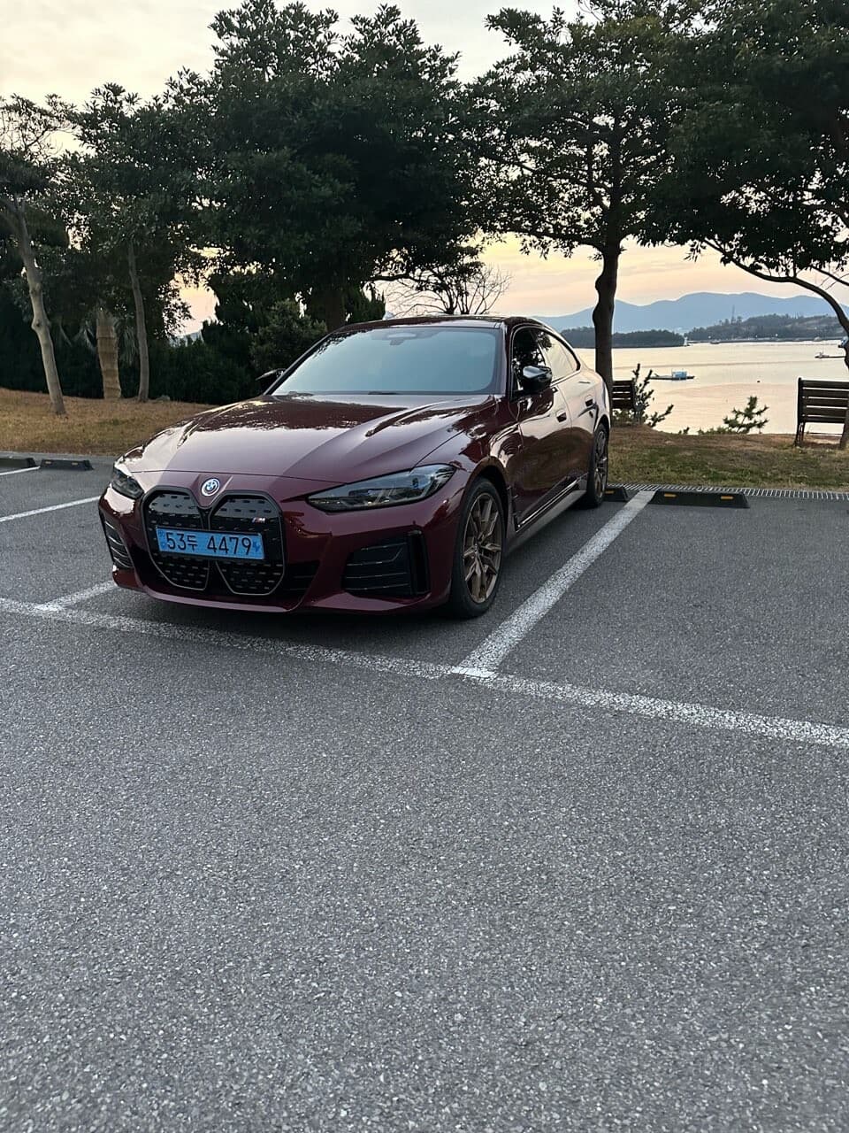 BMW i4 M50 그란쿠페 프로 P0 게시글 썸네일