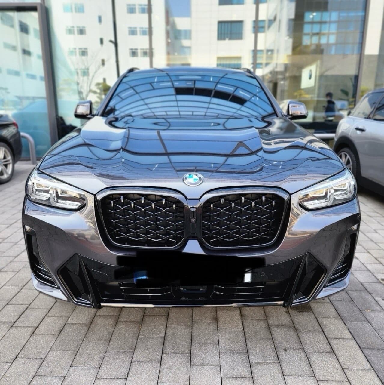 x4 20i msp 디자인만보고 구매햇네요 게시글 썸네일