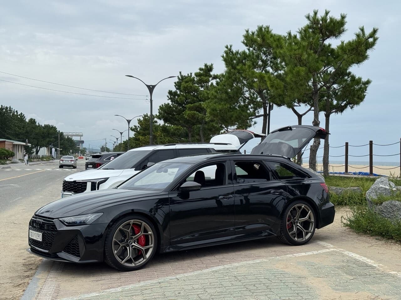 아우디 RS6 아반트 퍼포먼스 게시글 썸네일