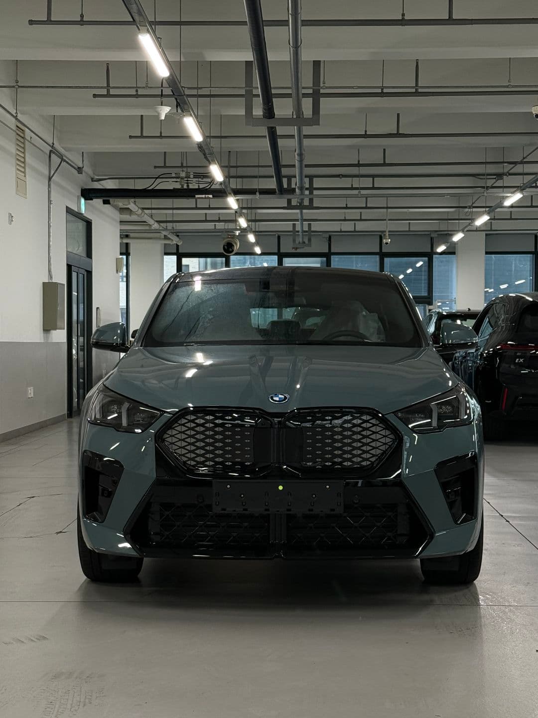 2026년형 iX2 M Sport pro P2/Cape york green 게시글 썸네일
