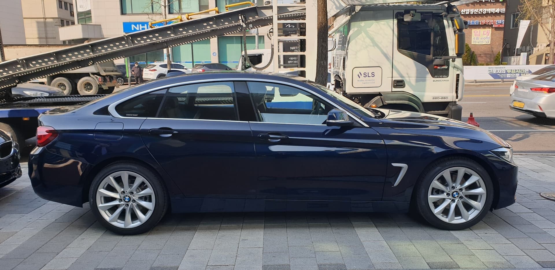 BMW 4시리즈 420d 그란쿠페 럭셔리 LCI OE 게시글 썸네일