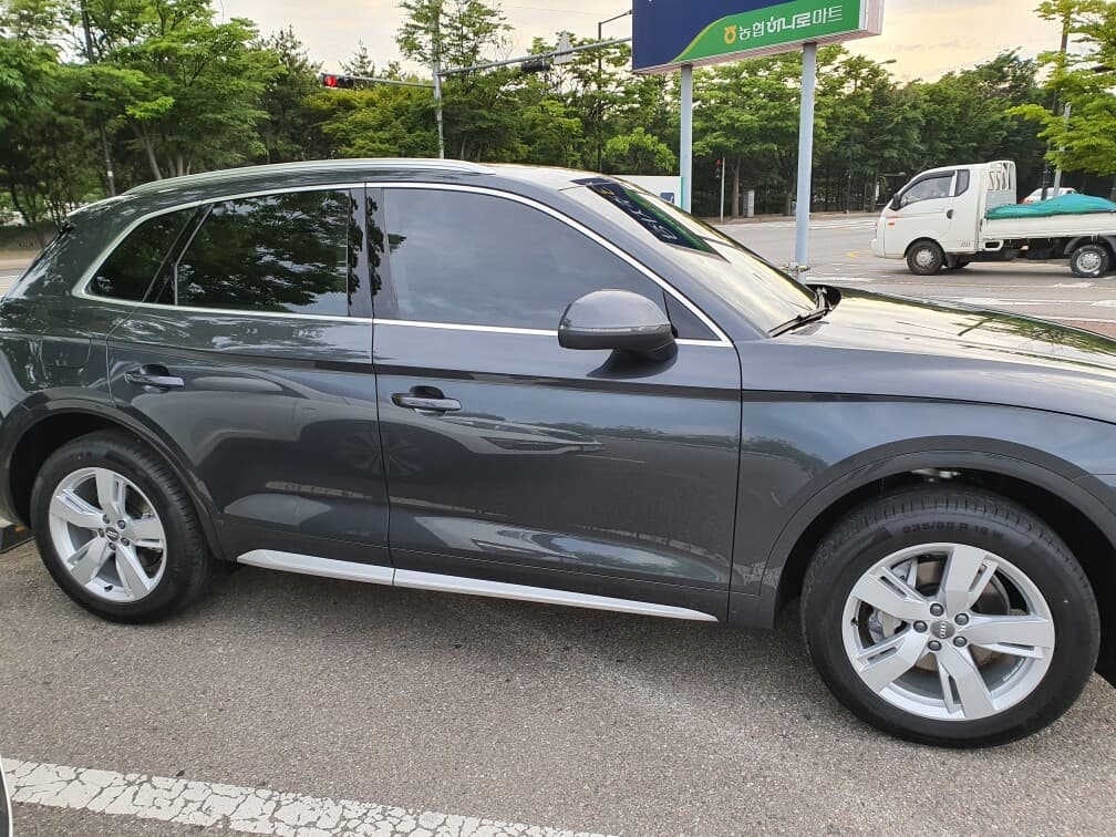 아우디 Q5 50 TDI 콰트로 프리미엄 게시글 썸네일