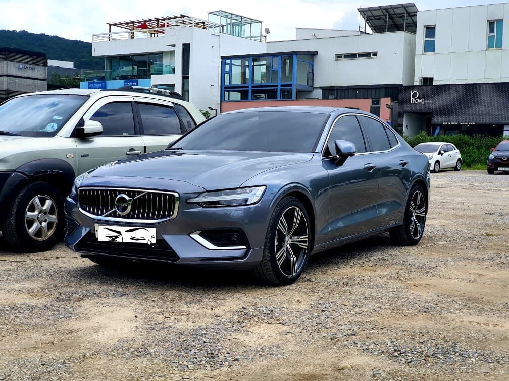 볼보 S60 B5 인스크립션 게시글 썸네일