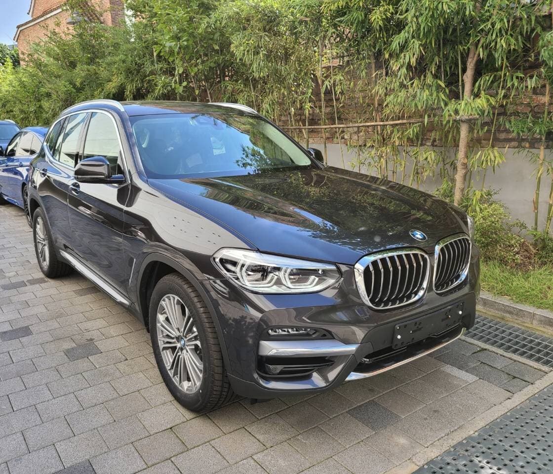 BMW X3 20i xDrive 럭셔리 게시글 썸네일