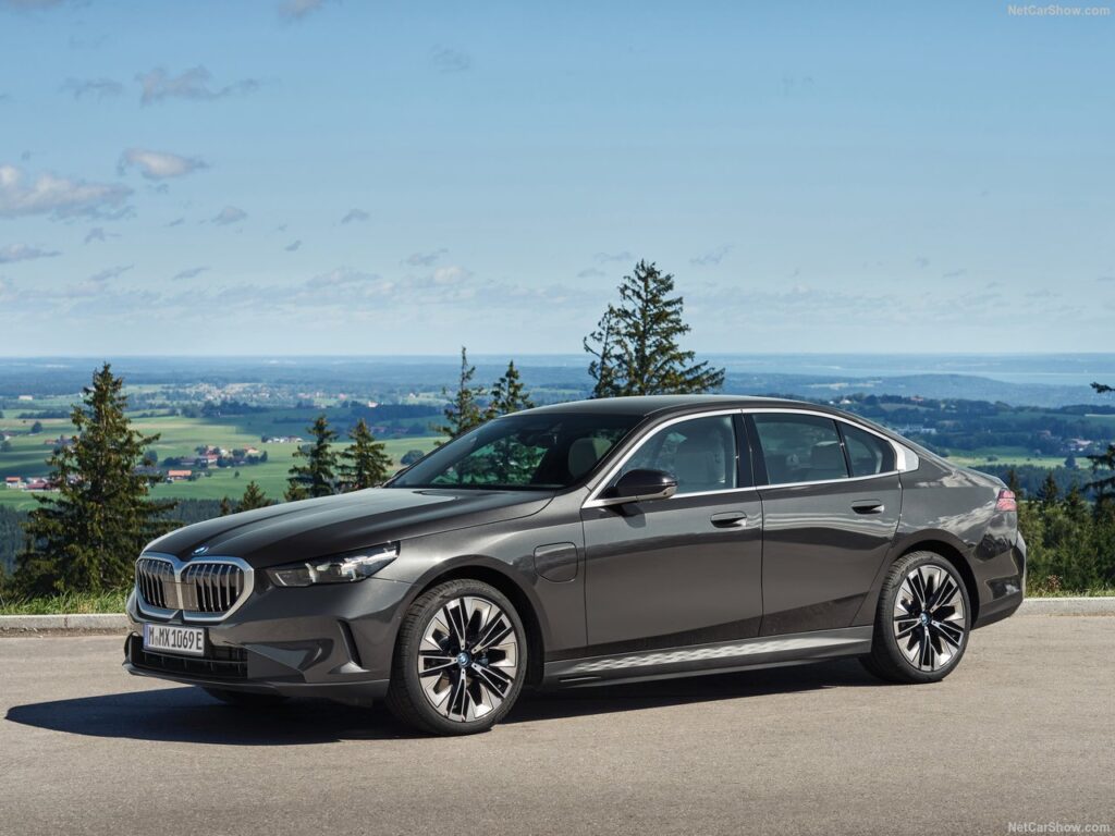 BMW 5시리즈 풀체인지,bmw 520i,신차 구매,신차 견적,오토캐시백